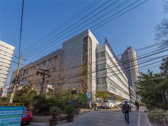 中国澳门安全剪叉车